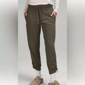 Lululemon Dance Studio Mid-Rise Cropped Pants